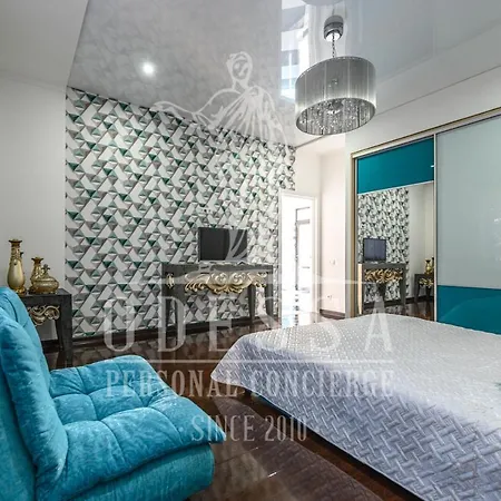 Villa *brand New In 8 Bdr*