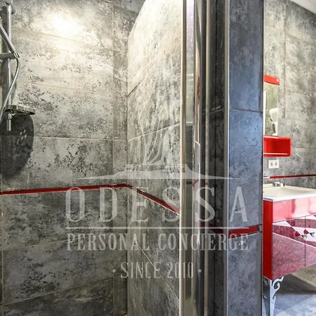 *brand New In 8 Bdr*